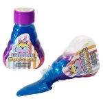 Plastic mass with glitter