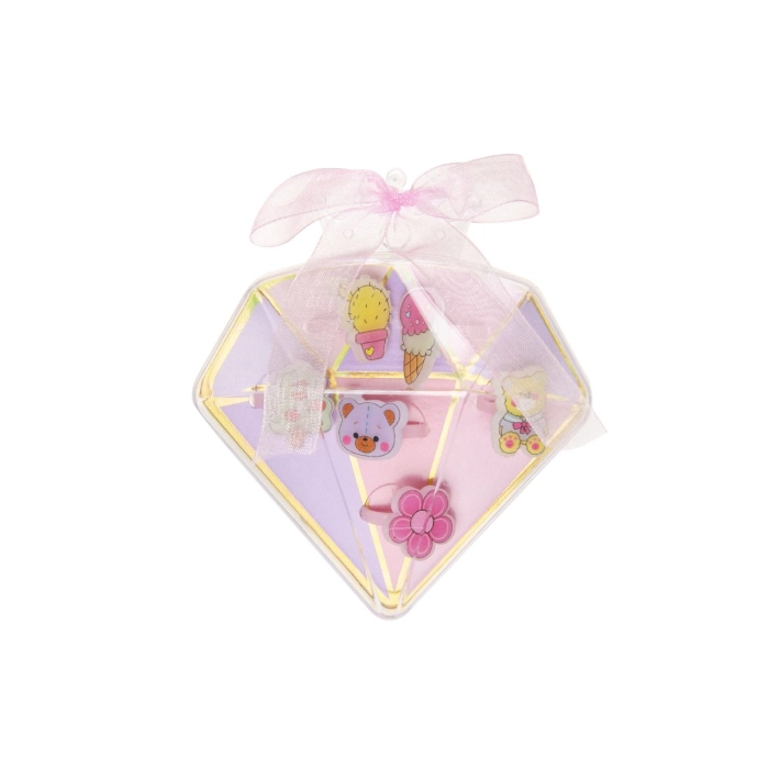 A box with rings for a little princess