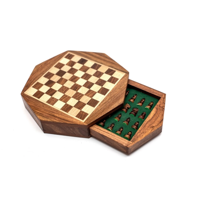 Magnetic chess pieces in an octagonal box