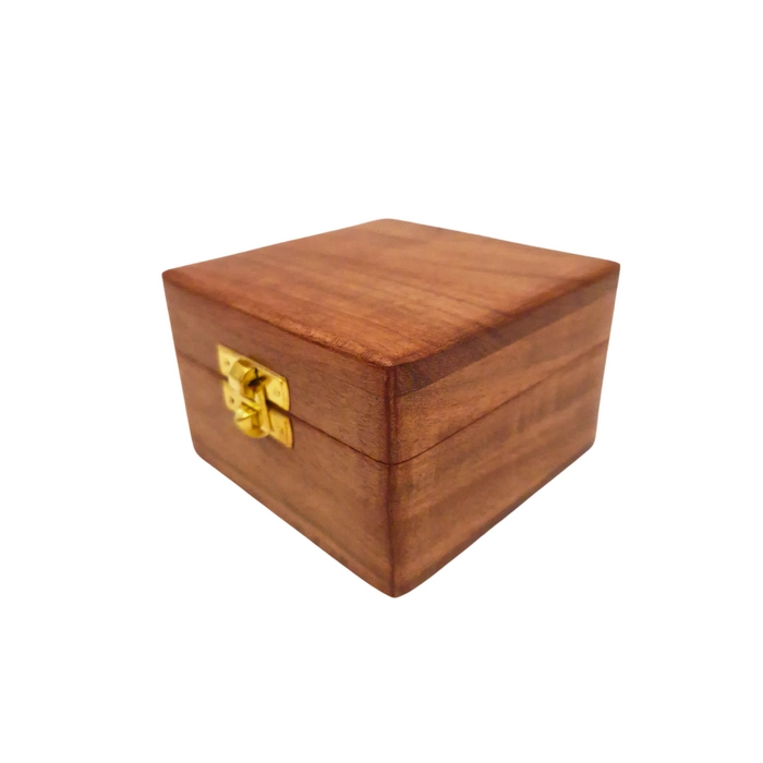 Wooden box 10 x 10 x 6 cm