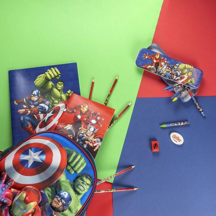 Zestaw przyborów szkolnych Marvel Avengers - produkt licencyjny