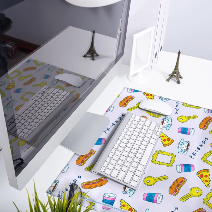 Friends desk mat - 50x45 cm