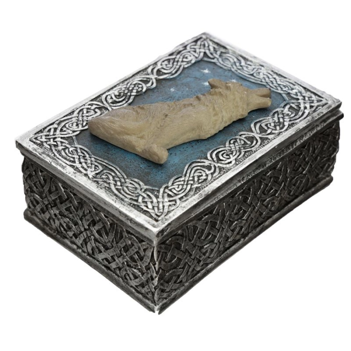 Box with a wolf - last pieces