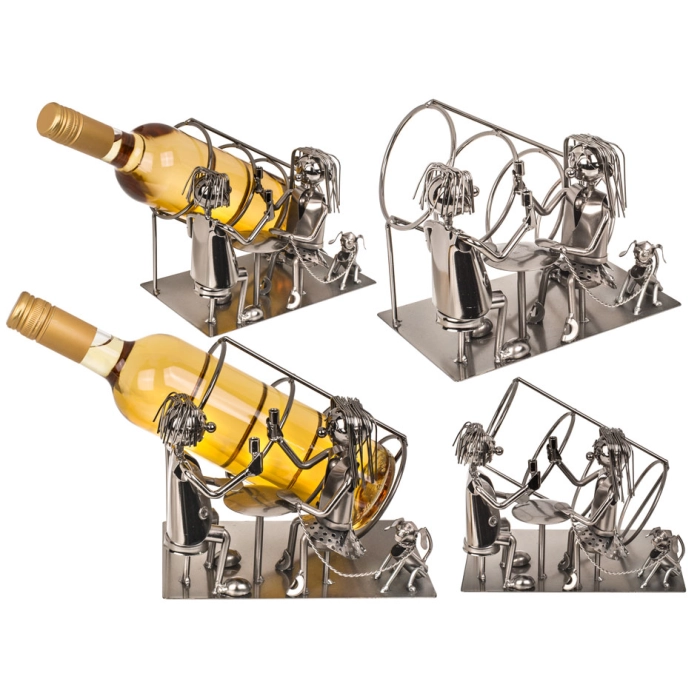 Metalowy stojak na wino - zakochana para VIII