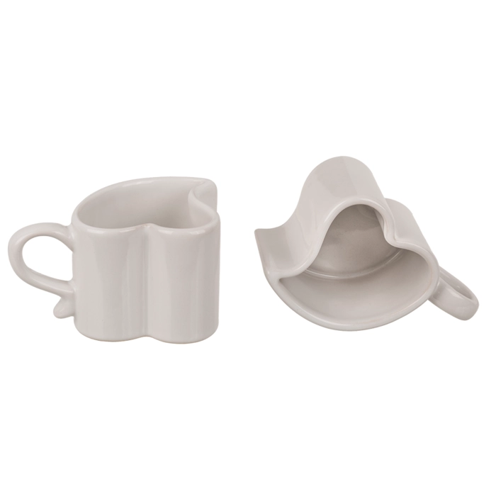 Verliebte Espressotassen in Herzform